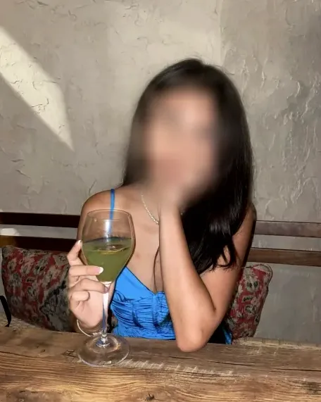 María, 19 años